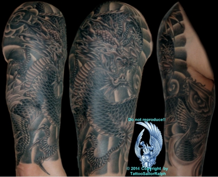drachen-Tattoo: Drachen und Koi