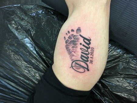 la familia-Tattoo: Erstes Tattoo 