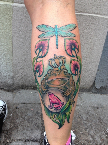 libelle-Tattoo: Froschkönig