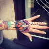 Handtattoo Schwalbe