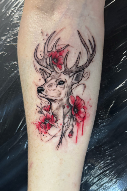 Hirsch Tattoo ( Sketch, Aquarell Mohnblume)
