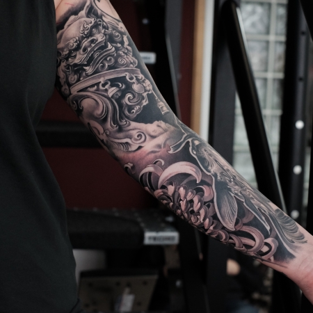 Sleeve in progress - Sternzeichen / Familie , Fische und Fudog verheilt