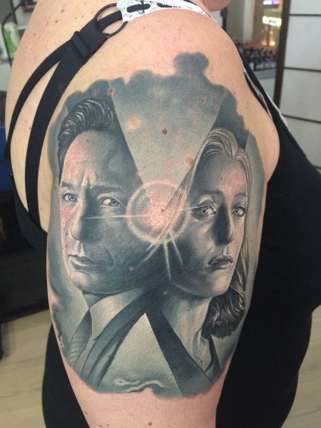Mulder and scully x files 