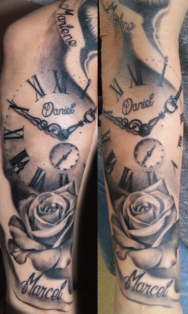 Uhr mit Rose