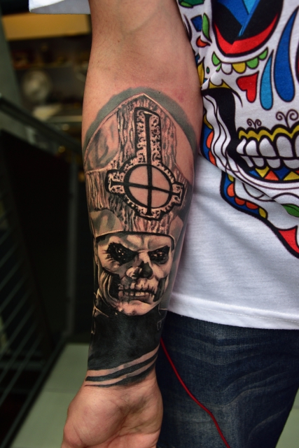 Ghost Sänger, gestochen von Constantin Schuldt..Sleeve in Arbeit!