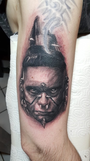Maya Krieger von Tommy Lee Wendtner 