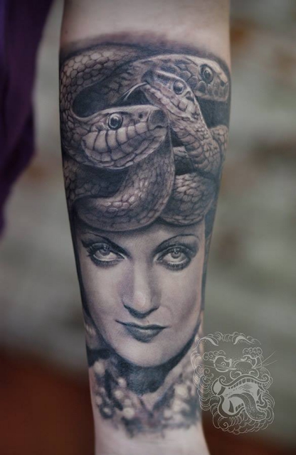 Medusa by Malan Tattoo Neuwied