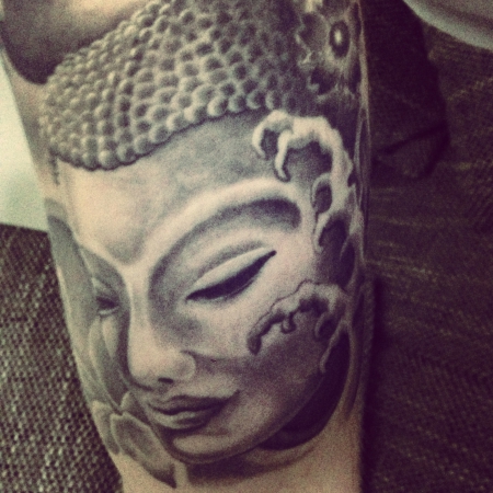 Buddha/ Innenarm