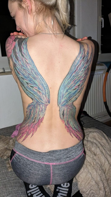 Flügel Tattoo