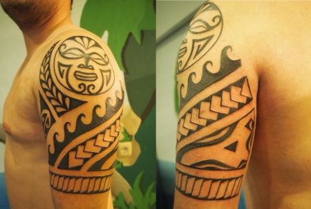 Oberarm Tatau