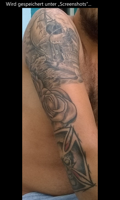 Skull Ship mit Rosen