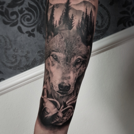 wolf-Tattoo: Realistic Wolf