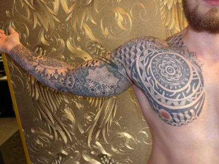 Maori / Mandala / Geometrie Mix GanzArmTattoo inkl. Brust 