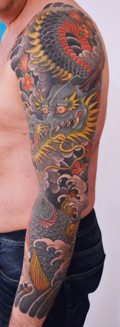 Koi/Drache Sleeve (Blue Moon Tattoo)