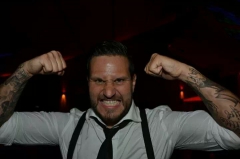 Howie110's Bild