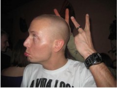 Loud and Proud's Bild