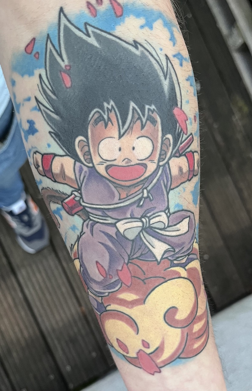 mauckimauk: Classic Kid Son Goku in seinem Lila GI - Unterarm