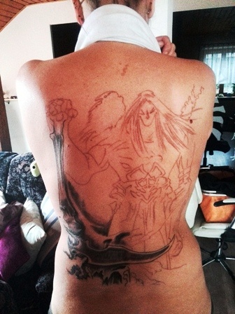 Sweet Fairy: Ich bin verzweifelt, Tattoowierer wechseln bevor es noch schlimmer wird ?