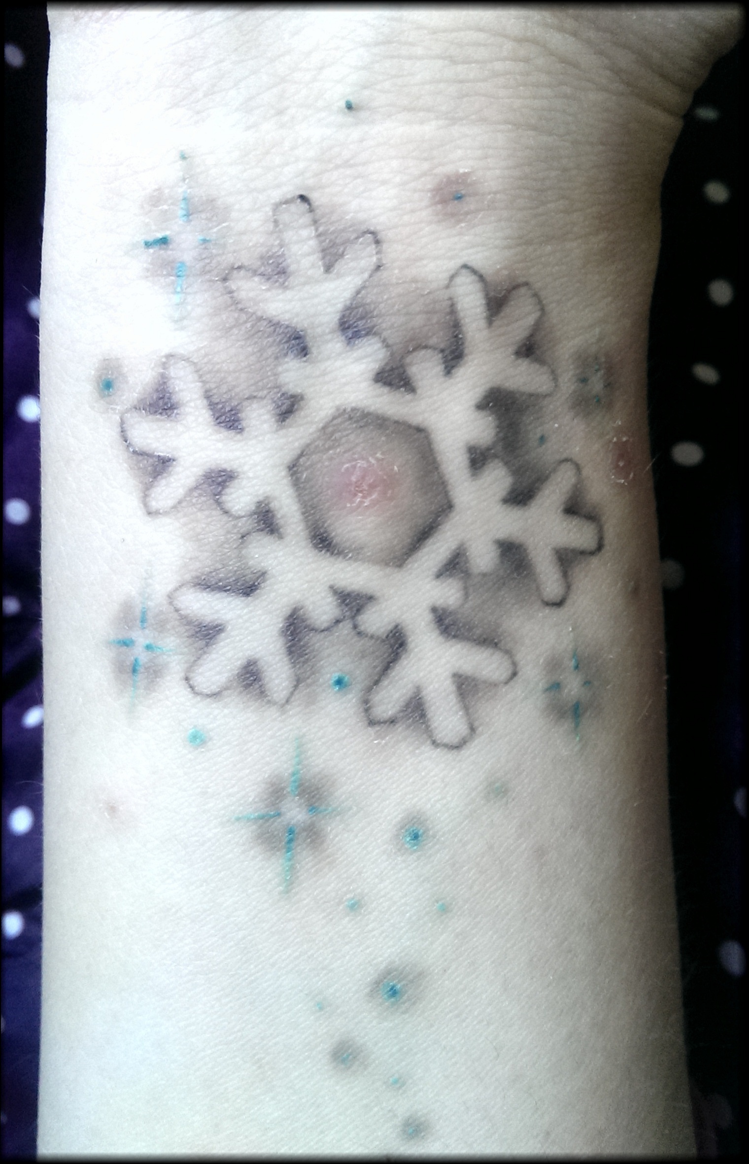 Kirsche150388: Schneeflocke fertig stellen... Bitte um Tipps!