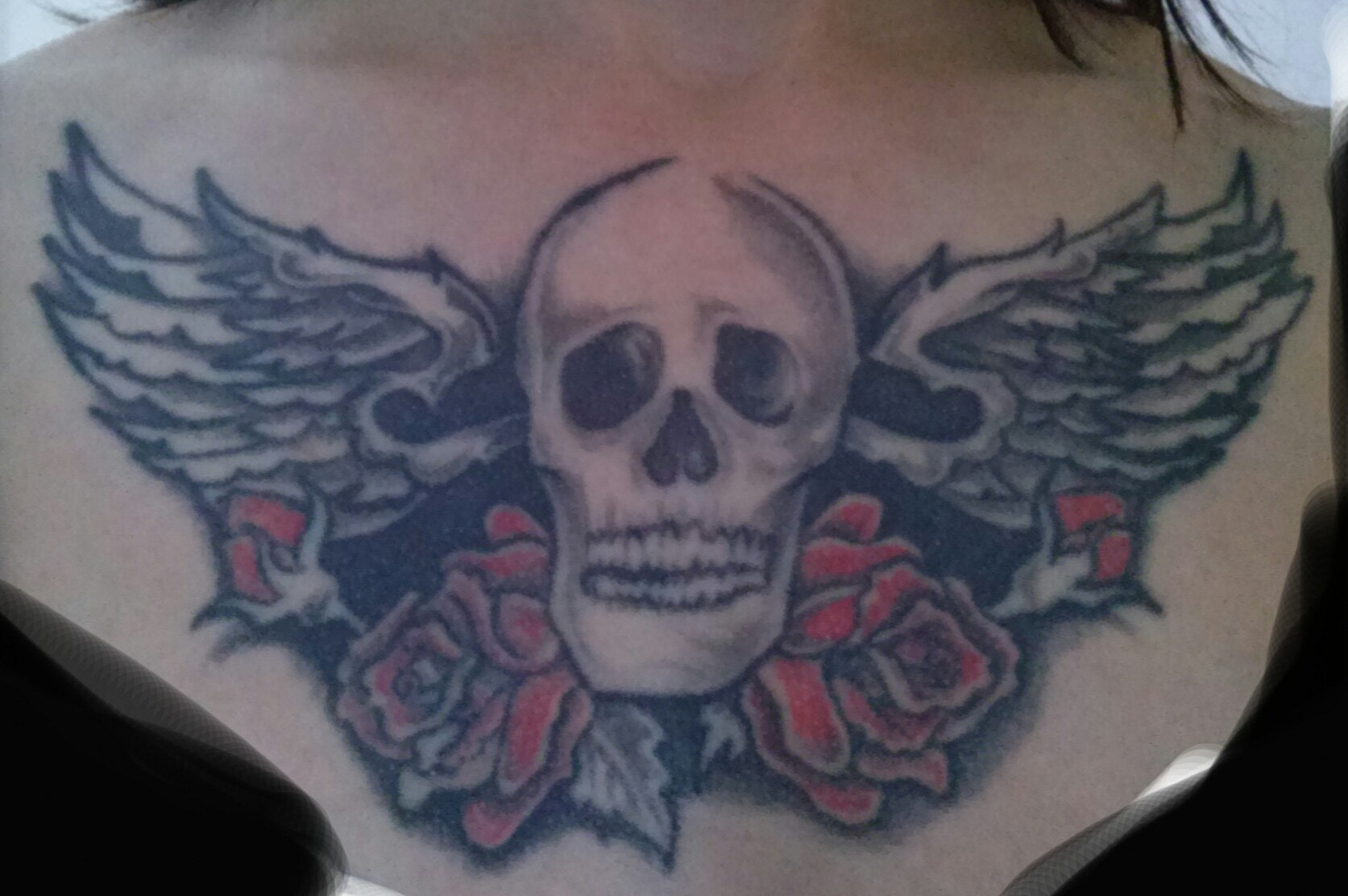 nadasanana: Älteres Schädel Tattoo ausbessern?