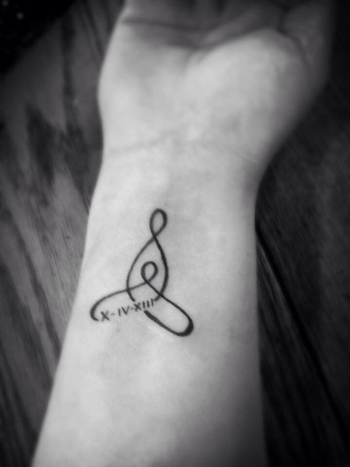 Hopefly: Tattoogestaltung - komme nicht weiter mit dem Motiv - bitte Hilfe