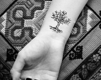 Hopefly: Tattoogestaltung - komme nicht weiter mit dem Motiv - bitte Hilfe