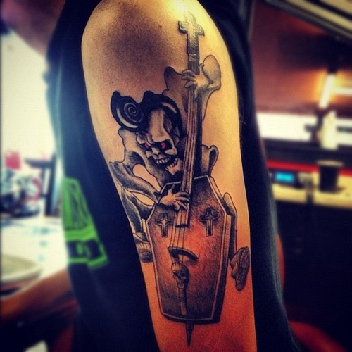 sternchen24d: Brauch mal Hilfe, inzwischen bei der Wahl des Tatoos verunsichert..