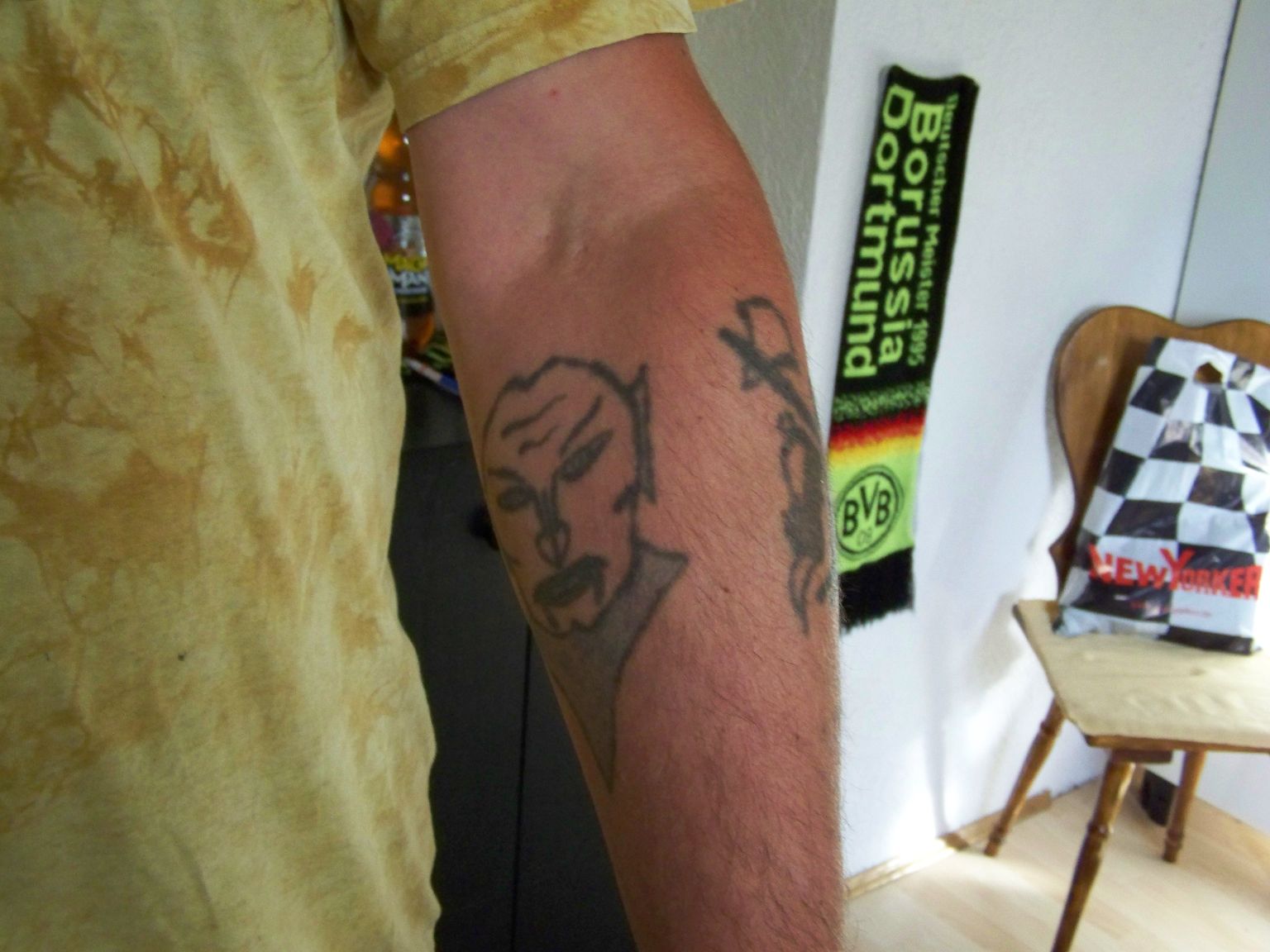wikinger63: brauche ein motiv für  Coverup