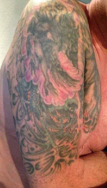 Oskos: 22 Jahre ates Tattoo ....  nachstechen ???