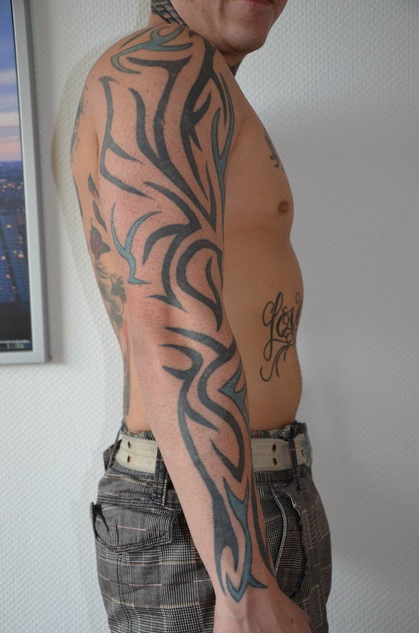 Gast: COVER UP