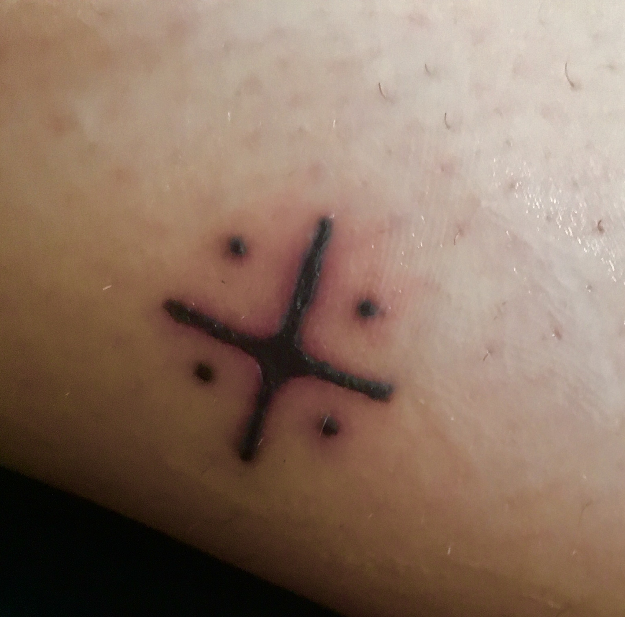 lisamaiho: Ist alles OK mit meinem Tattoo?