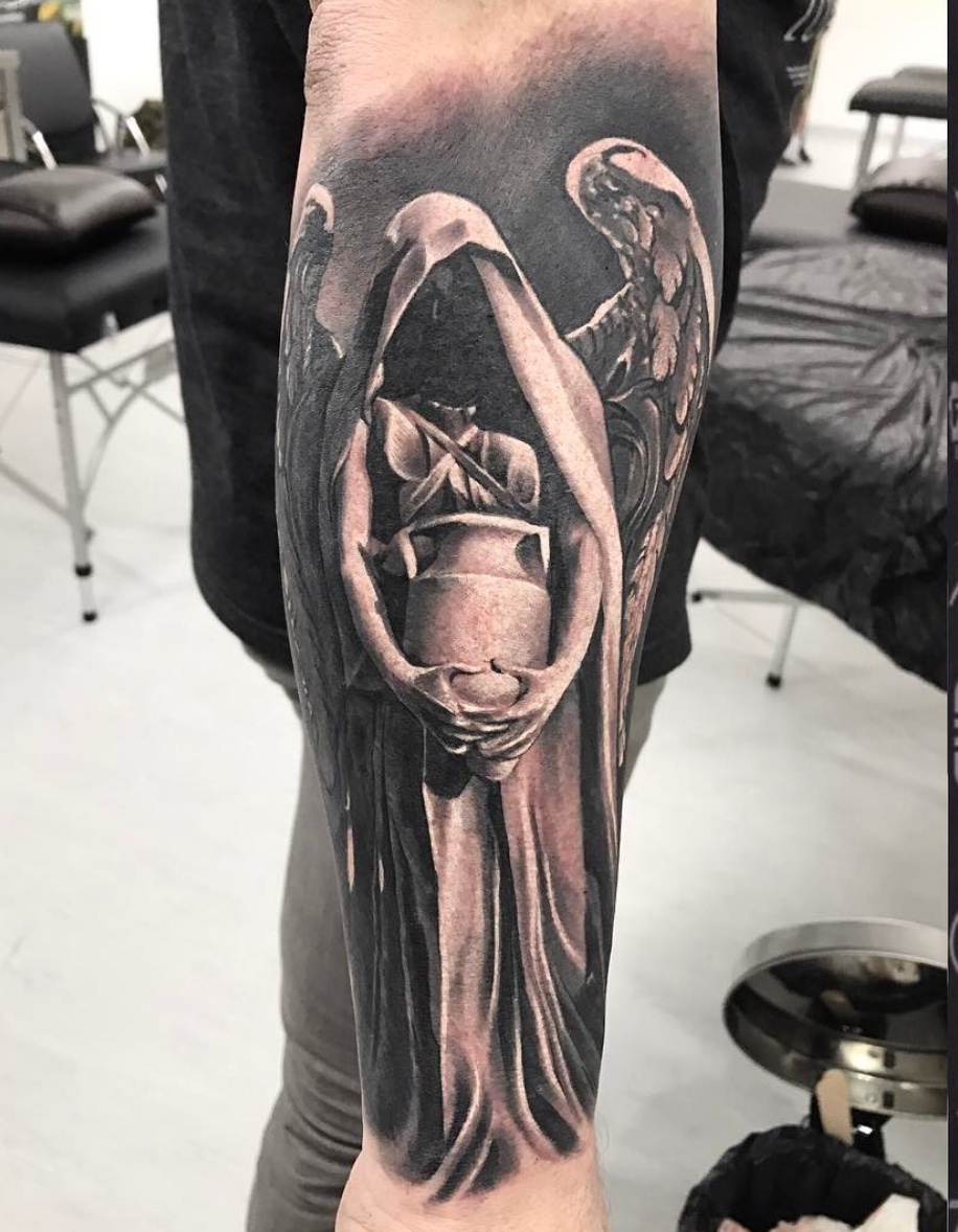 tattoo unterarm außen