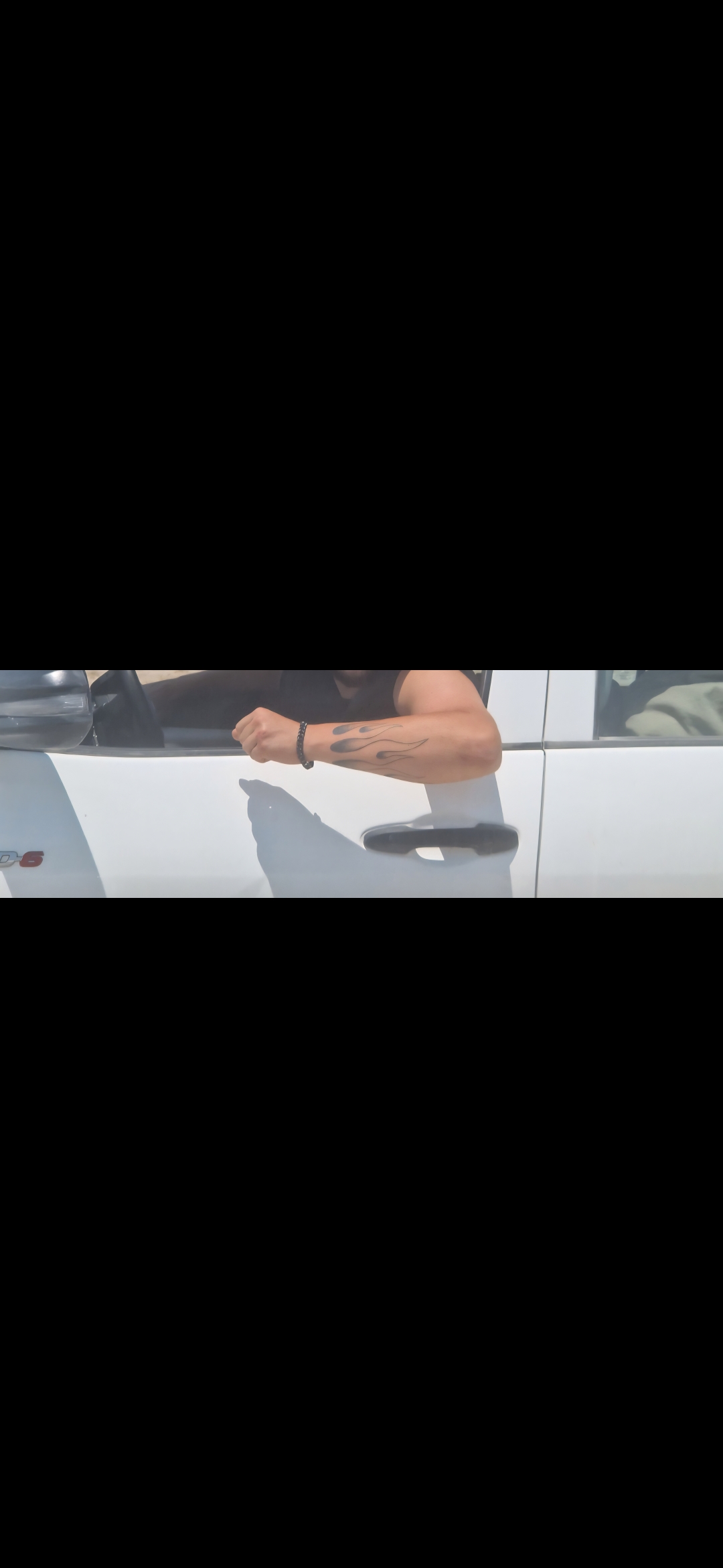 Moto: Hilfe Oldschool Flammen Tattoo, Sleeve am Männer Arm, technische Zeichnung, Oldschool, und X