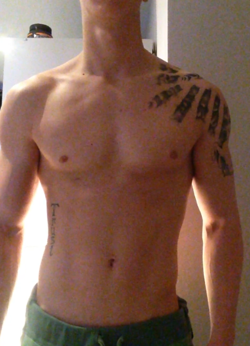 creM94: Komplett am Ende wegen meines Tattoo.