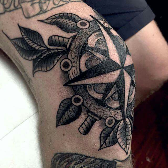 Inkme: Knie Tattoo - Narbencover