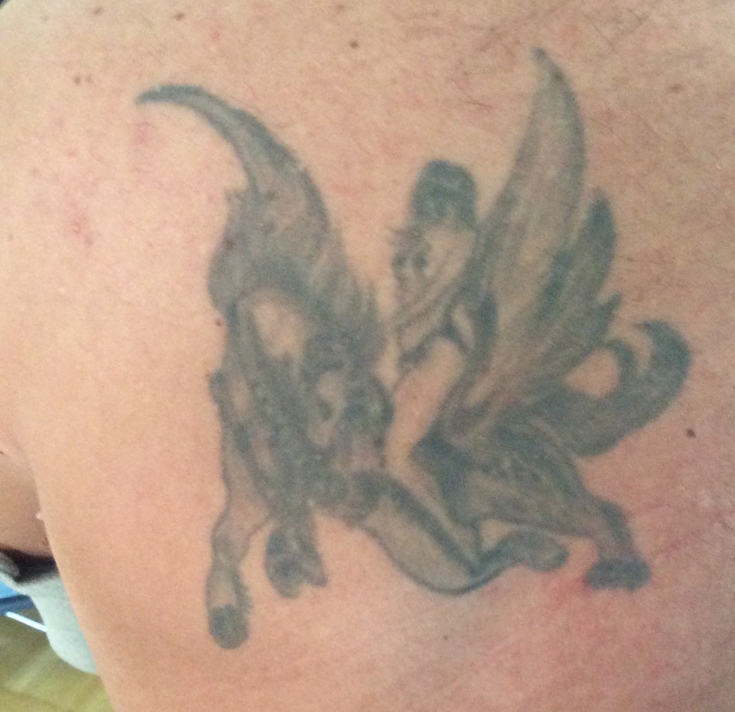 Strike1969: Für 2 Jugendsünden 1 cover-Up