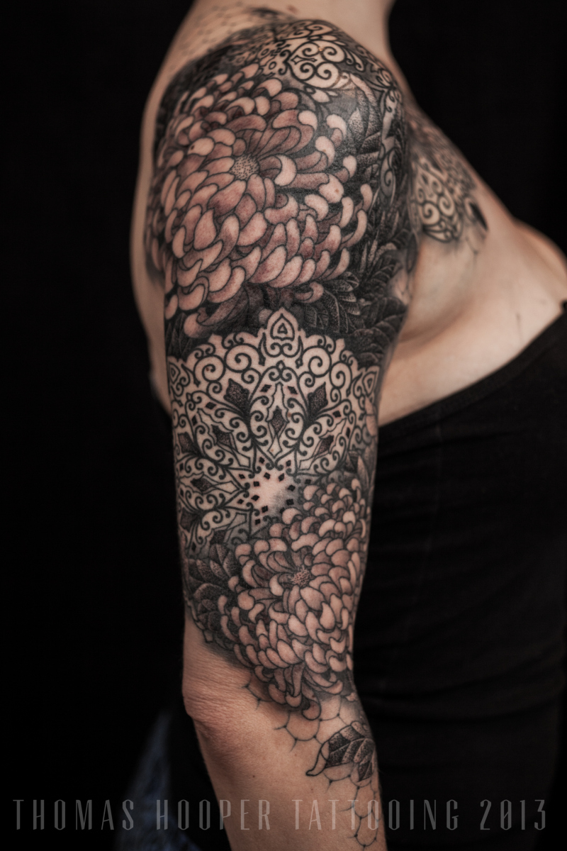 Einbi: Cover up im Stil von Thomas Hooper