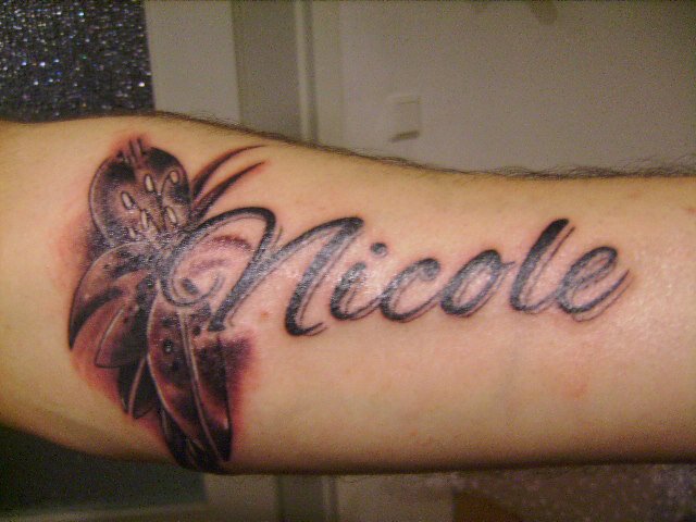 MCLoudness: Namenstattoo ändern?